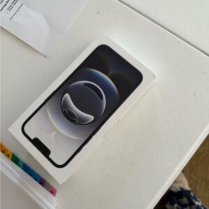 Brand New Apple iPhone 16 in  Box with Black Design